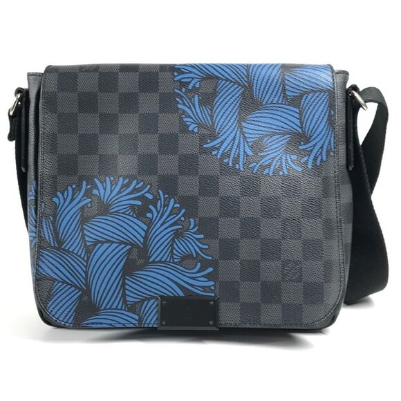 LOUIS VUITTON N41714 DamierGraphite District PM Christopher Nemeth Shoulder Bag - Picture 2 of 16